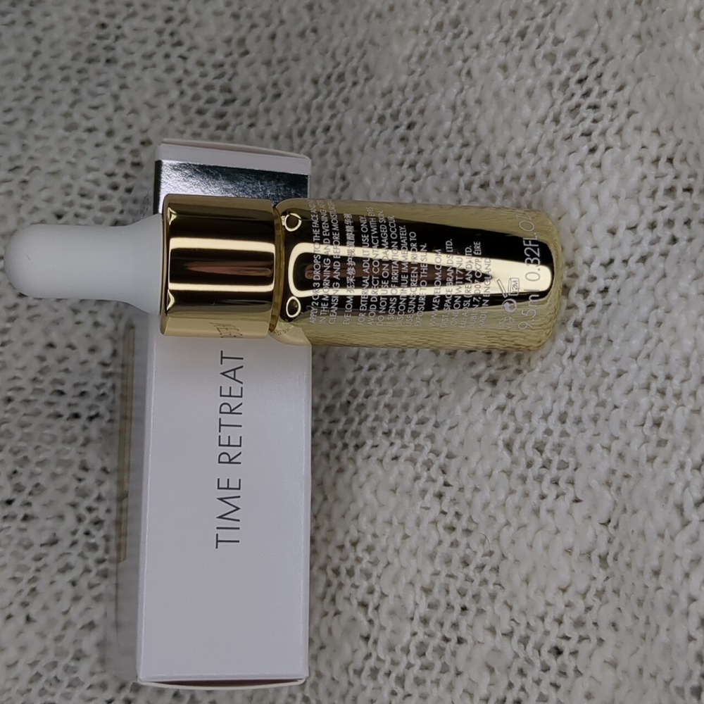 EVE LOM Radiance Repair Retinol Serum, 9.5ml/0.32fl oz - Picture 5 of 9